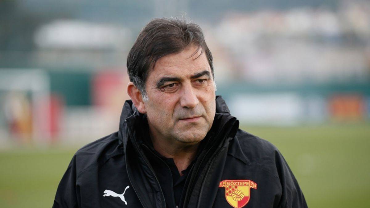 Göztepe, Ünal Karaman'la yollarını ayırdı.