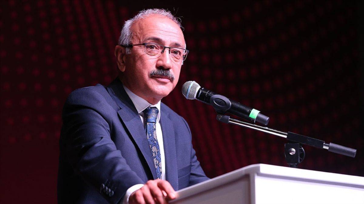 Bakan Elvan: Büyümenin yüzde 57'si yatırımlar ve net dış talepten geldi