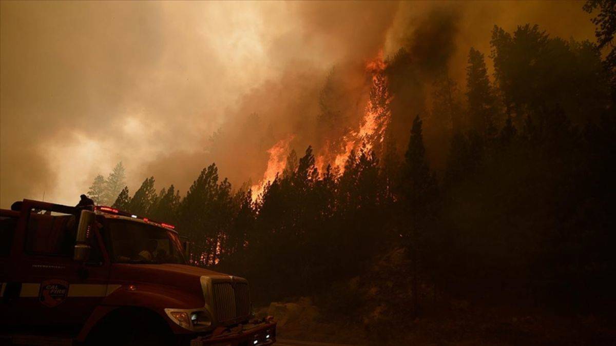 ABD'de California ve Nevada'da acil durum ilan edildi