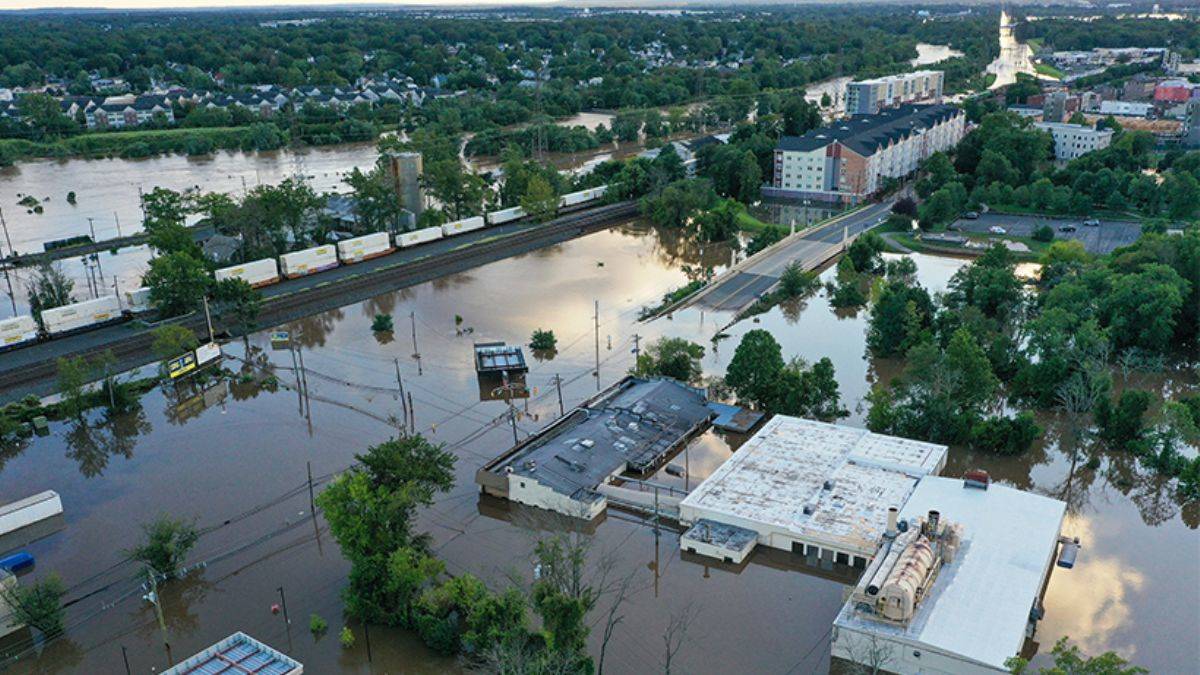 ABD'de sel faciasının bilançosu büyüyor