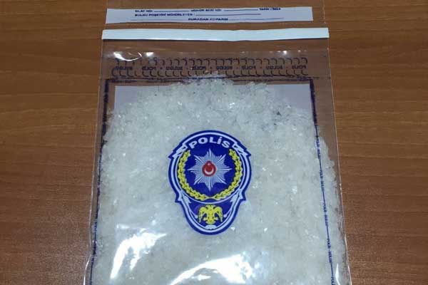 Cips paketinde 70 bin TL’lik uyuşturucu