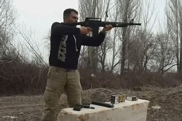 Antalya'da kurt sandığı kardeşini tüfekle öldürdü