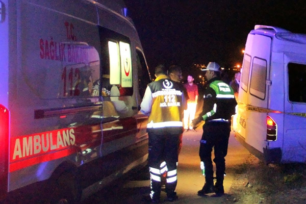Cenaze yolunda trafik kazası: 6 ölü, 1 yaralı