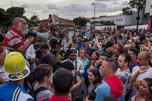 Venezuela'daki olaylarda 4 kişi öldü