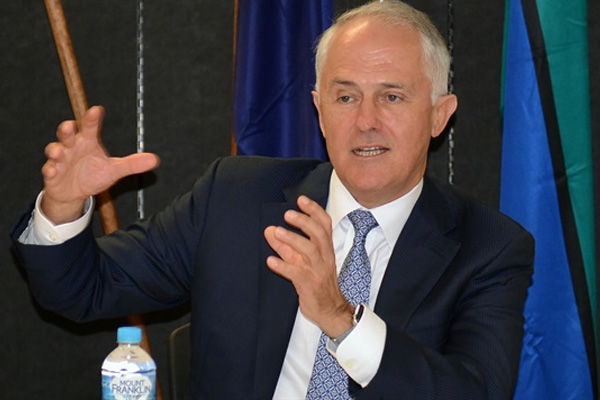 Ülkesinde iftar veren ilk başbakan oldu