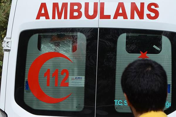 Namaz sırasında kendini vurdu