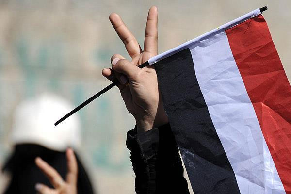 Yemen Başbakanı'ndan savaşa devam mesajı