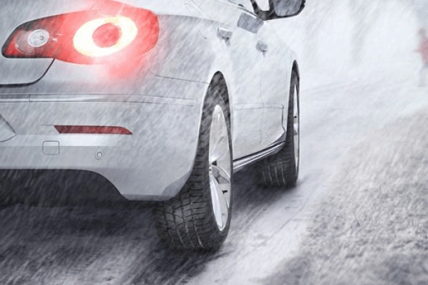 Türk öğrencilerden trafik kazalarını önleyecek buluş