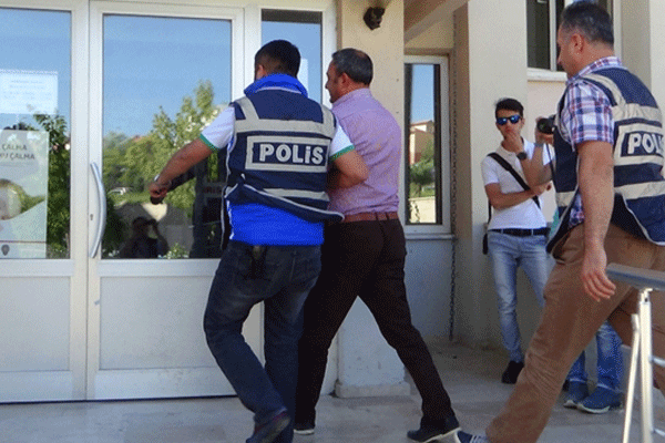 'MİT’çiyim' diyerek büyük dolandırıcılık