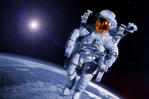 Kanada'da yetiştirmek üzere astronot arıyorlar