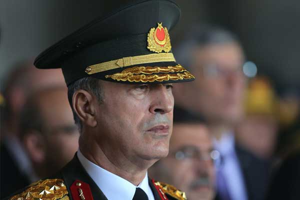 Orgeneral Akar’dan Babalar Günü mesajı