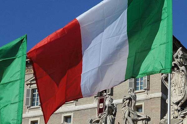 İtalya'da 126 yerleşim yerinde seçim yapılacak