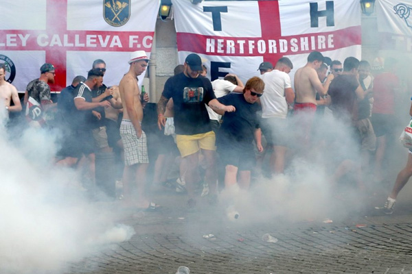 Rusya'nın 'özel eğitimli' holiganları