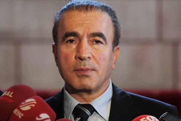 AK Parti anayasa teklifini sonbaharda sunacak