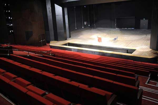 Şehir Tiyatroları yüzde 87 doluluğa ulaştı