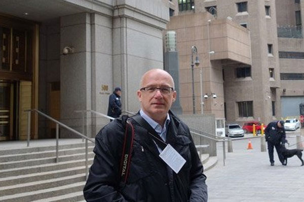 Hürriyet gazetesi New York temsilcisi gözaltına alındı