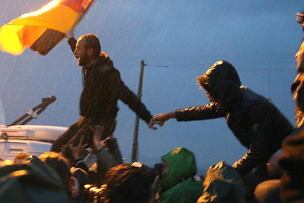 Almanya'da mültecilere karşı saldırılar devam ediyor