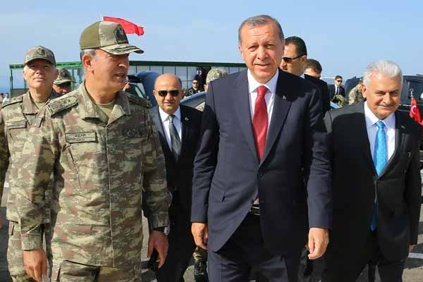 Bakan ya özür dileyecek ya istifa edecek