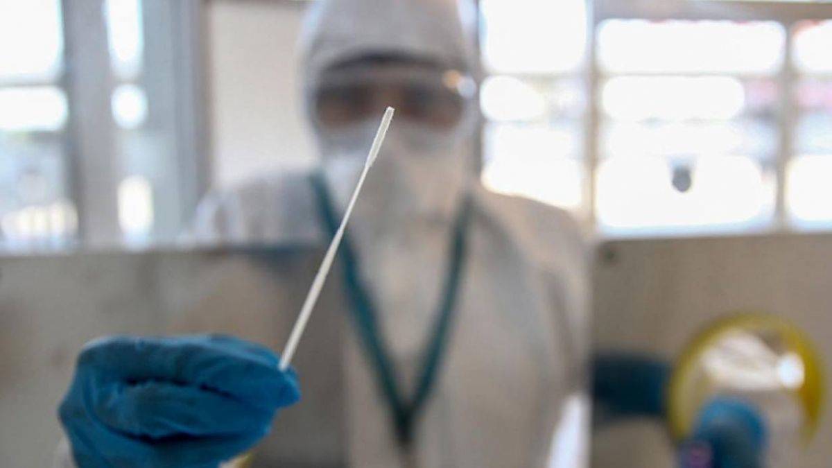 Öğretmenler PCR testi yaptırmazsa ne olur? PCR testi yaptırmayan öğretmen ceza alır mı?