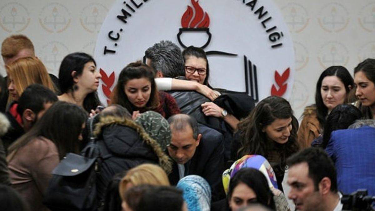 20 bin sözleşmeli öğretmen atama kura sonuçları saat kaçta açıklanacak?