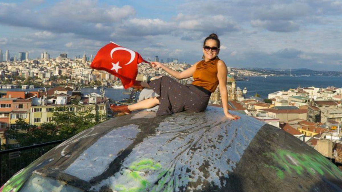 45 bin kişi Türkiye'nin kırmızı listeden çıkarılması için imza topladı