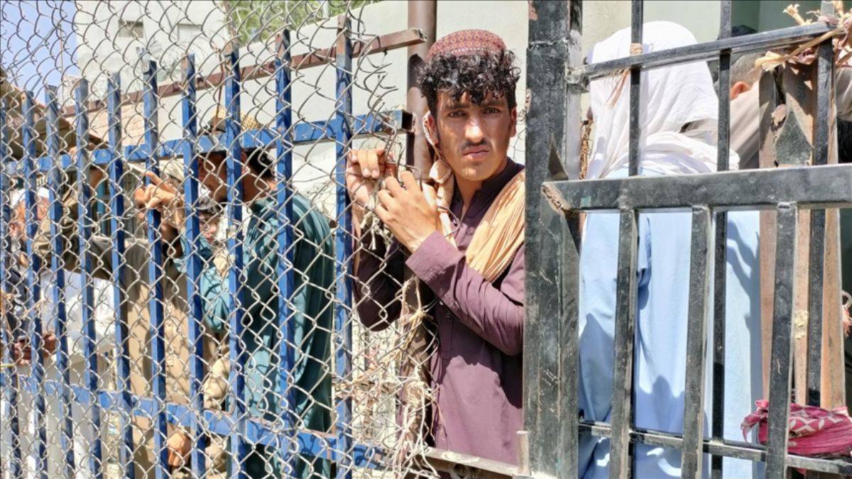 Afganistan'a uluslararası yardımlar kesilirse sosyal krizler çıkabilir uyarısı