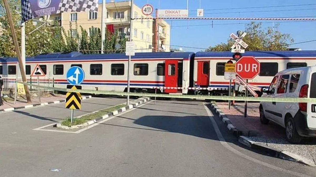 Hemzemin geçit nedir? Hemzemin geçit neye denir ve nerede olur?