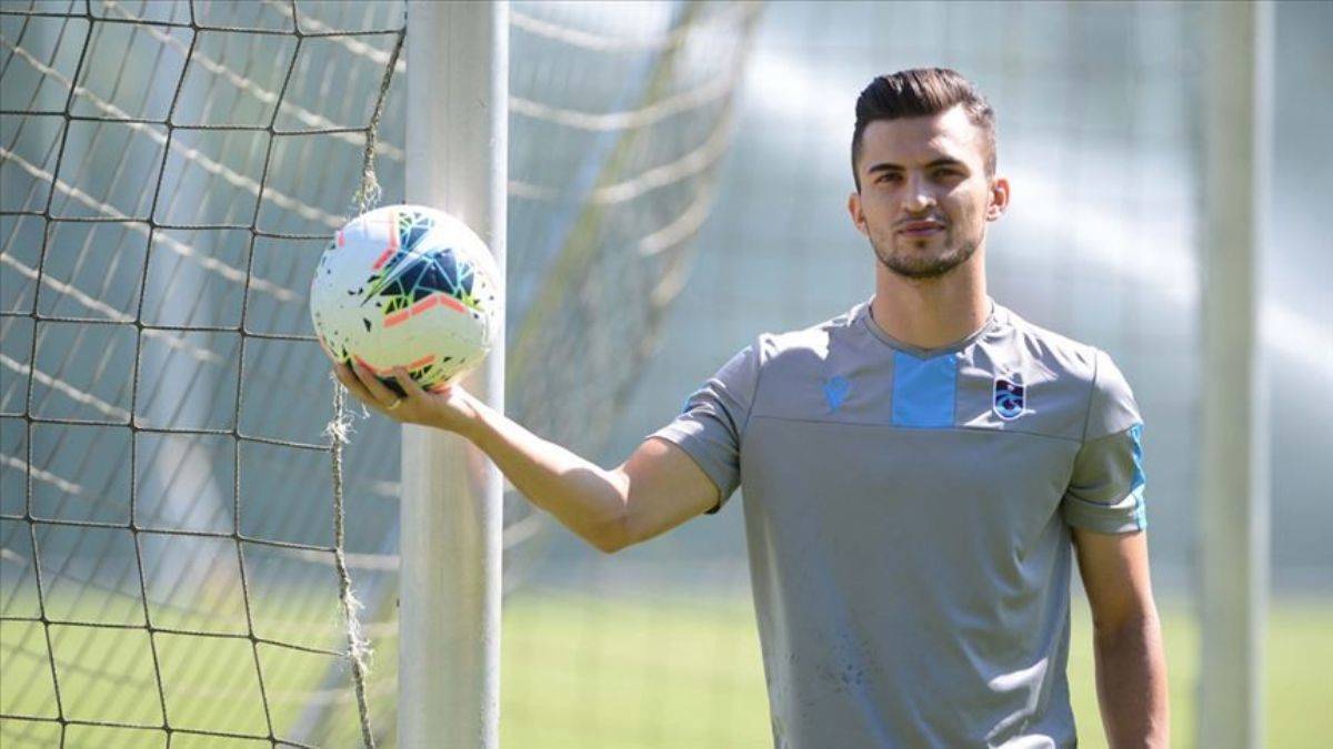 Başakşehir, Trabzonspor'dan Hüseyin Türkmen'e talip oldu!