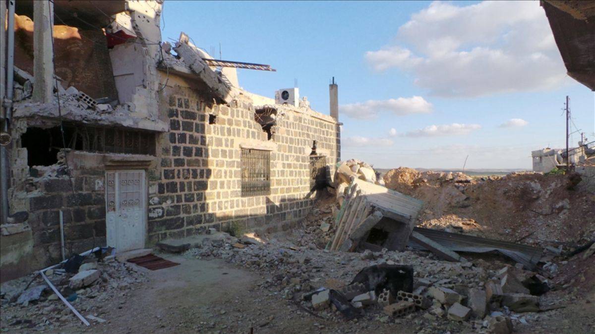 Dera, İran destekli yoğun topçu saldırısı altında