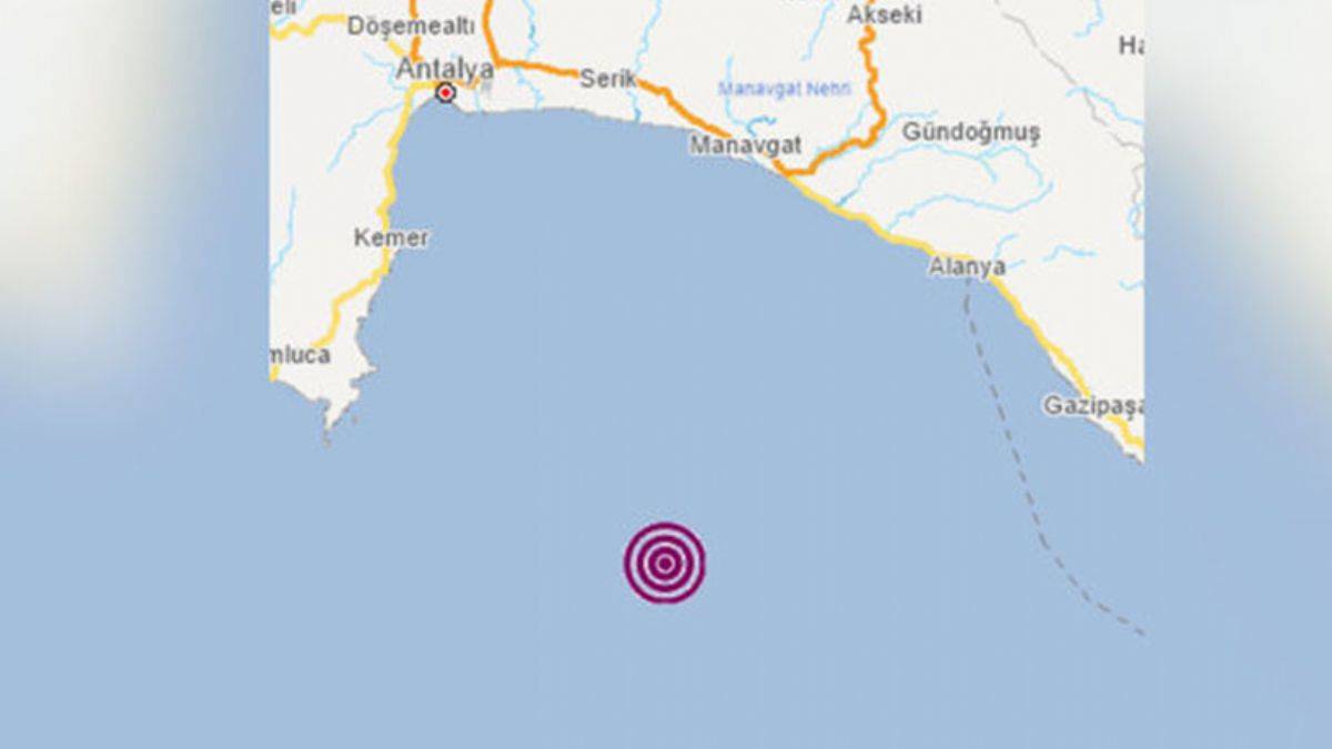 Antalya'da korkutan deprem