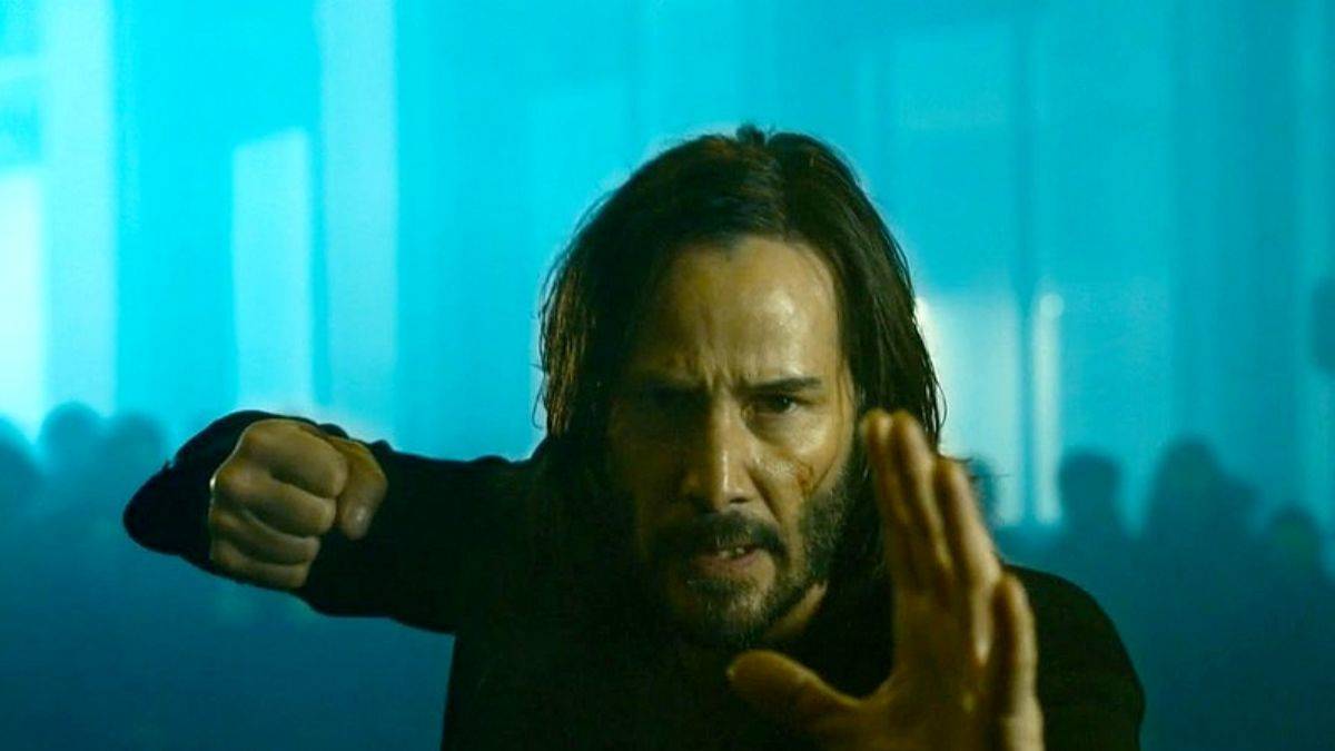 The Matrix: Resurrections”dan merak uyandıran fragman