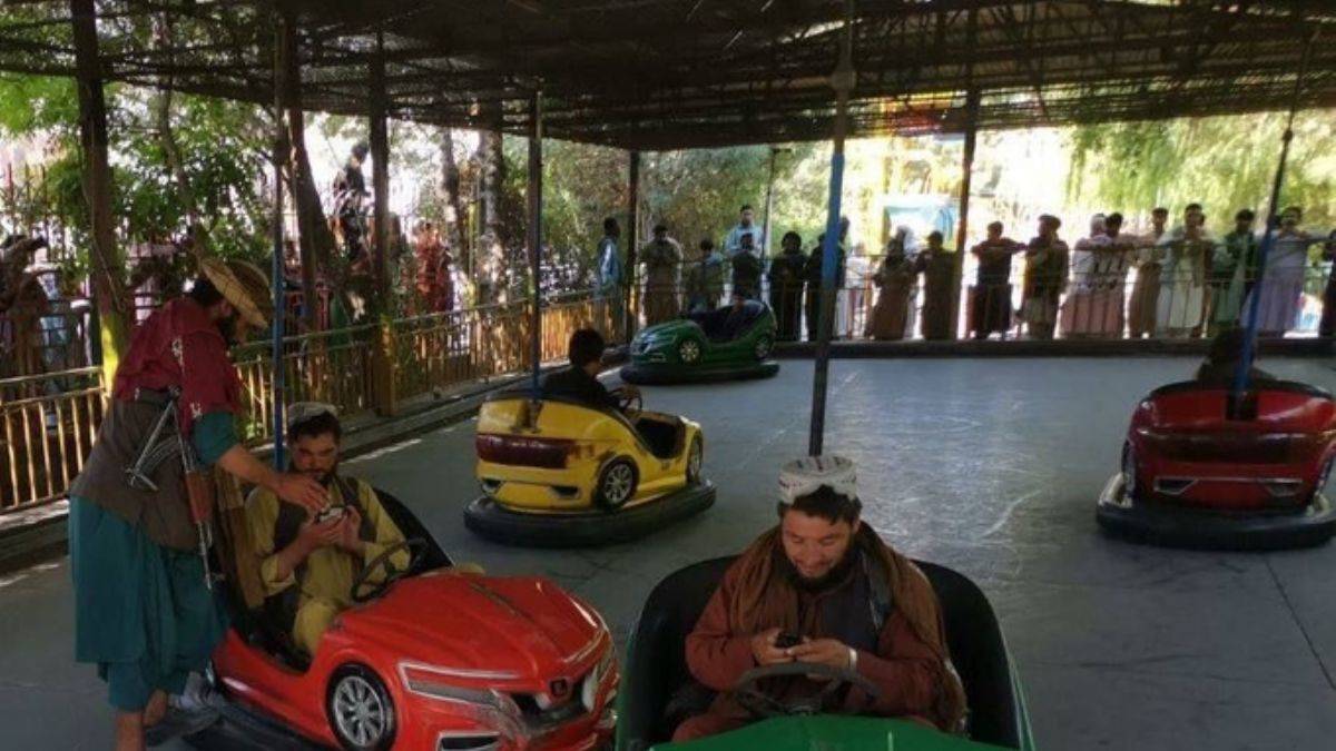 Taliban’ın lunapark eğlencesi