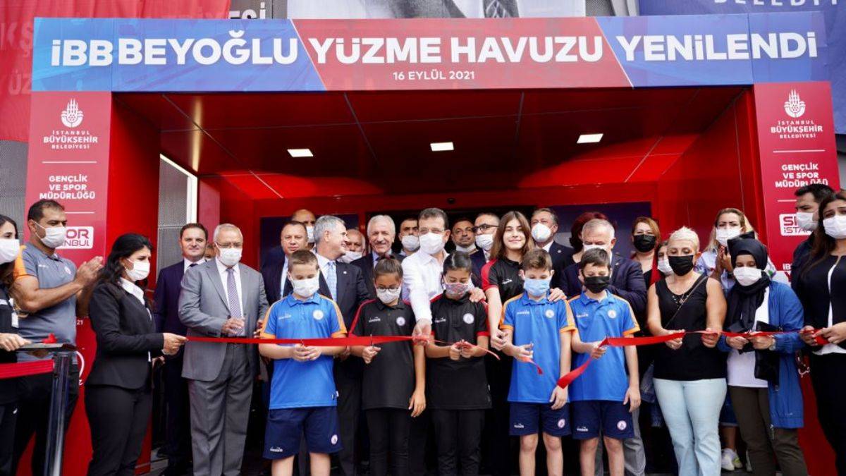 İmamoğlu'ndan öğrenci yurtları hamlesi: 2022 Eylül'üne kadar hedef 5000 yatak