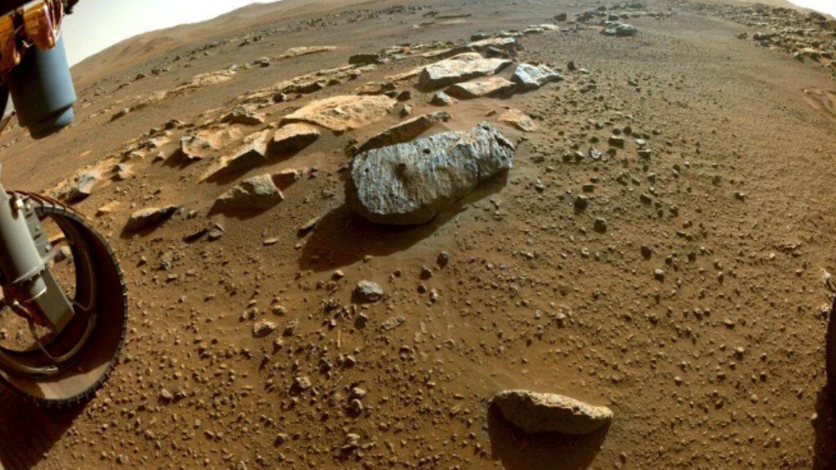 NASA: Mars’tan alınan iki örnek, Kızıl Gezegen’in yaşanabilir olduğunu gösteriyor