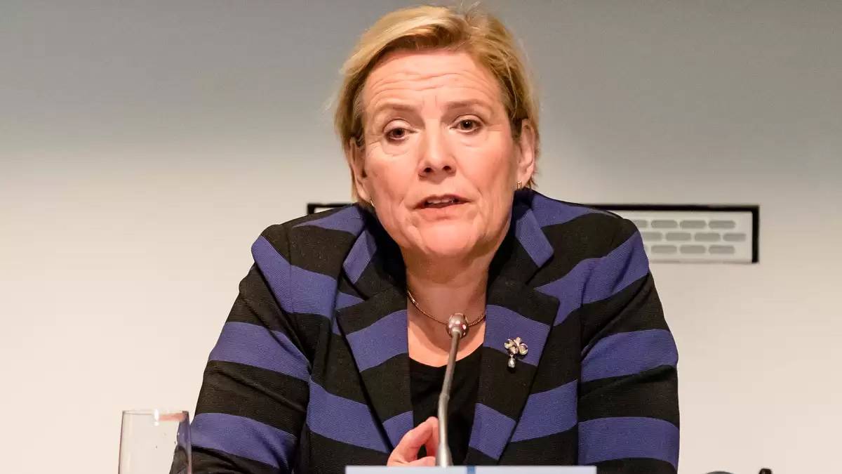 Hollanda Savunma Bakanı'ndan ''Afganistan'' istifası