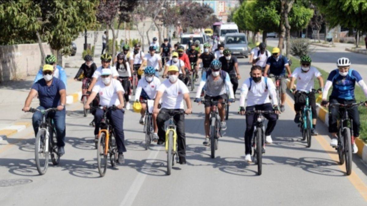 Van Büyükşehir Belediyesi'nden bisiklet turu