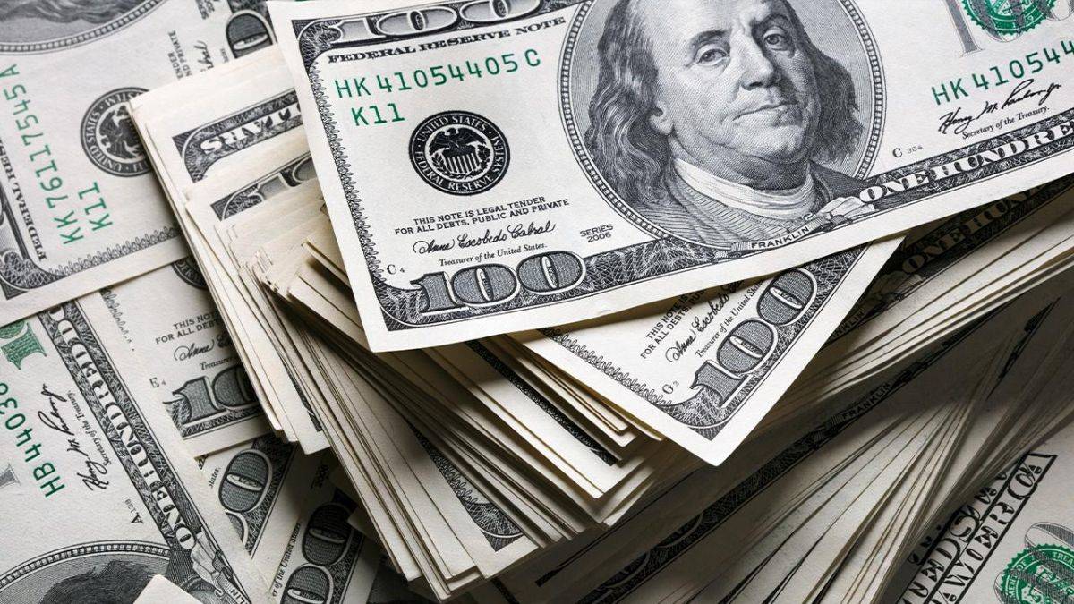 Dolar ve euro haftaya nasıl başladı?