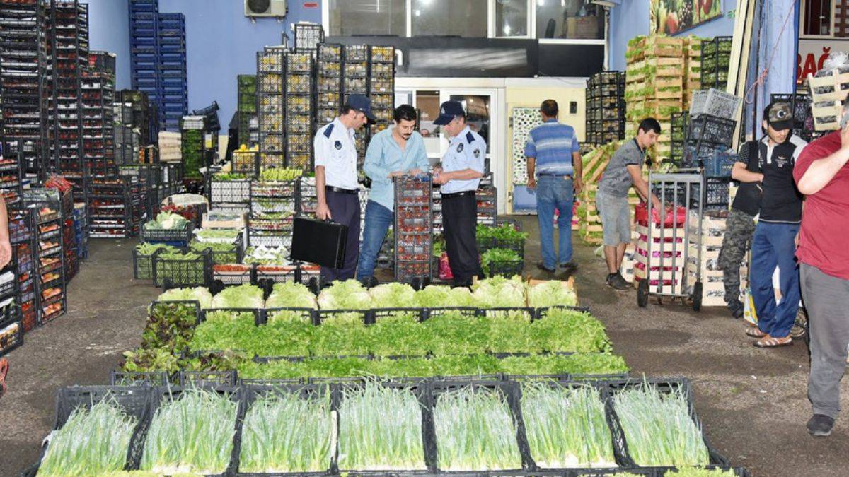 Fahiş fiyat artışı ''Hal Yasası'' ile önlenecek