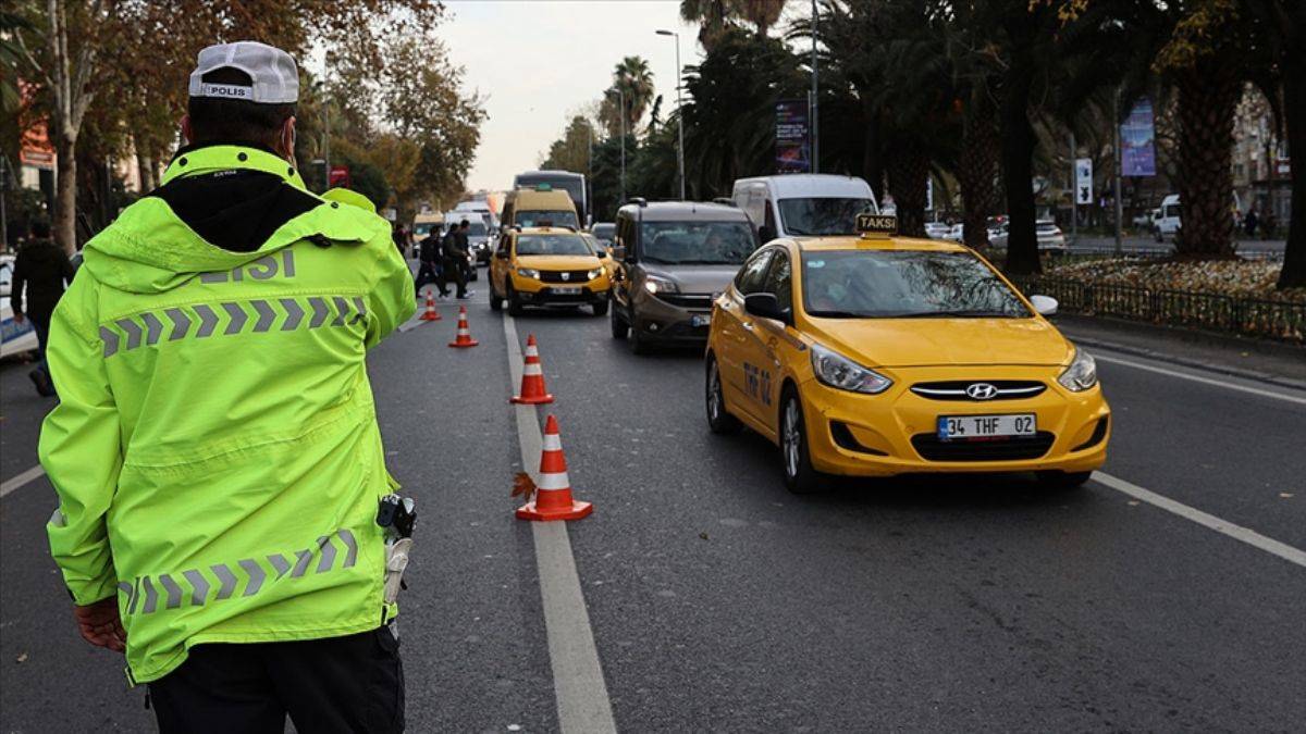 Valilik duyurdu: İstanbul'da hafta sonu bazı yollar trafiğe kapatılacak