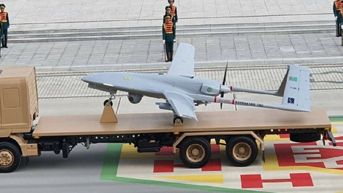 Bayraktar TB2, Türkmenistan'da ilgi odağı oldu