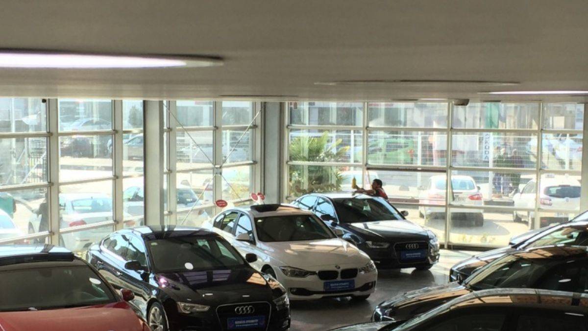 Oto galerideki fiyatlar bayileri geride bıraktı