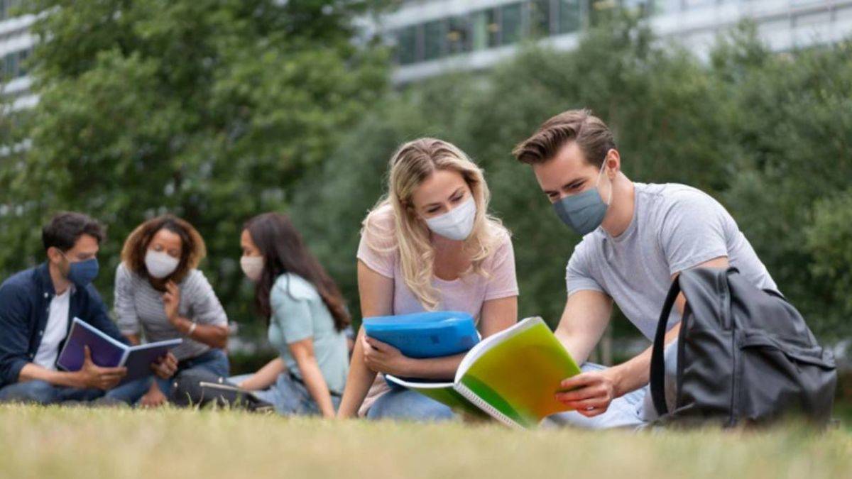 İstanbul'da yaşamayanlar İBB bursuna başvurabilir mi? İBB bursuna başvurmak için İstanbul'da mı öğrenci olmak gerekiyor?