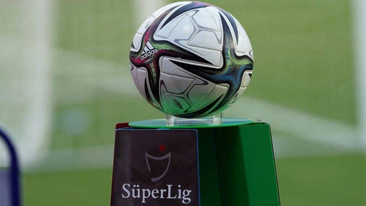 1 Ekim Cuma hangi takımın maçı var? Bugün hangi maçlar var? Süper Lig 1 Ekim Cuma 8. hafta maçları