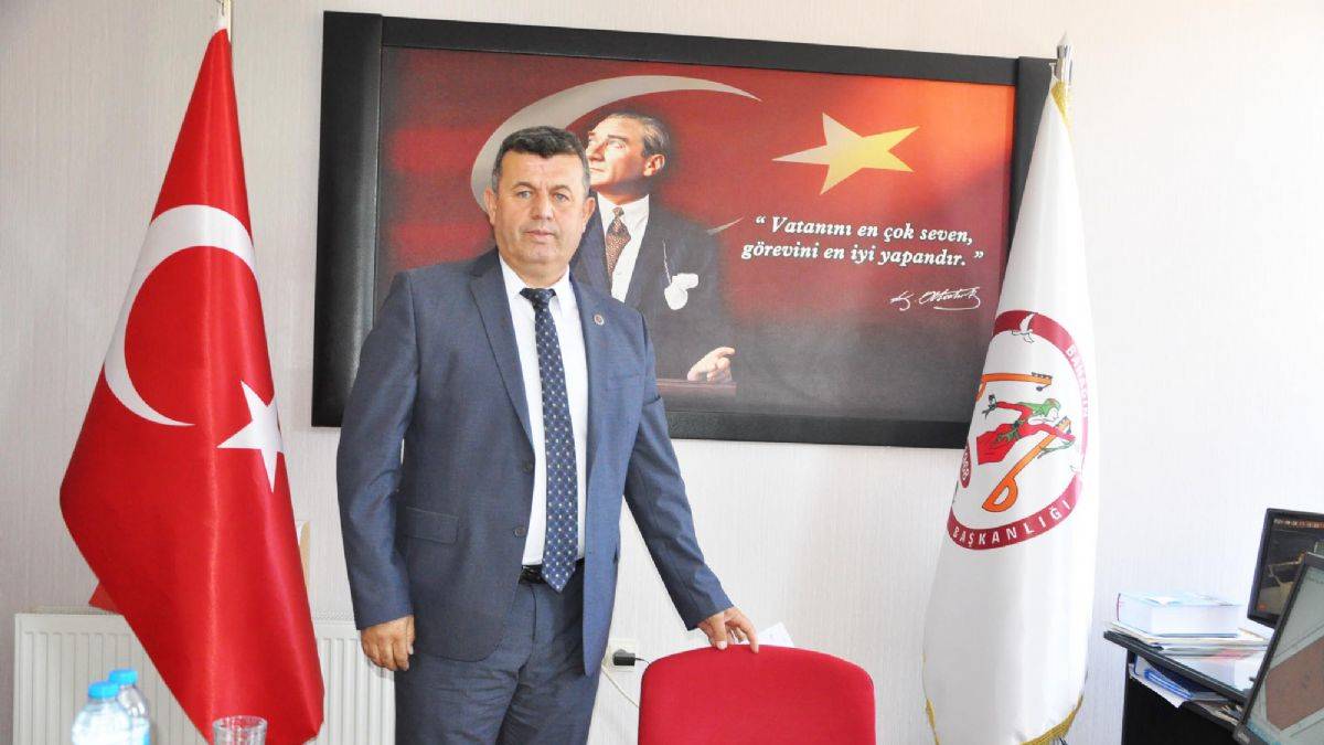 “Bağımlılık yapmasın diye makam koltuğunu depoya kaldırdım”