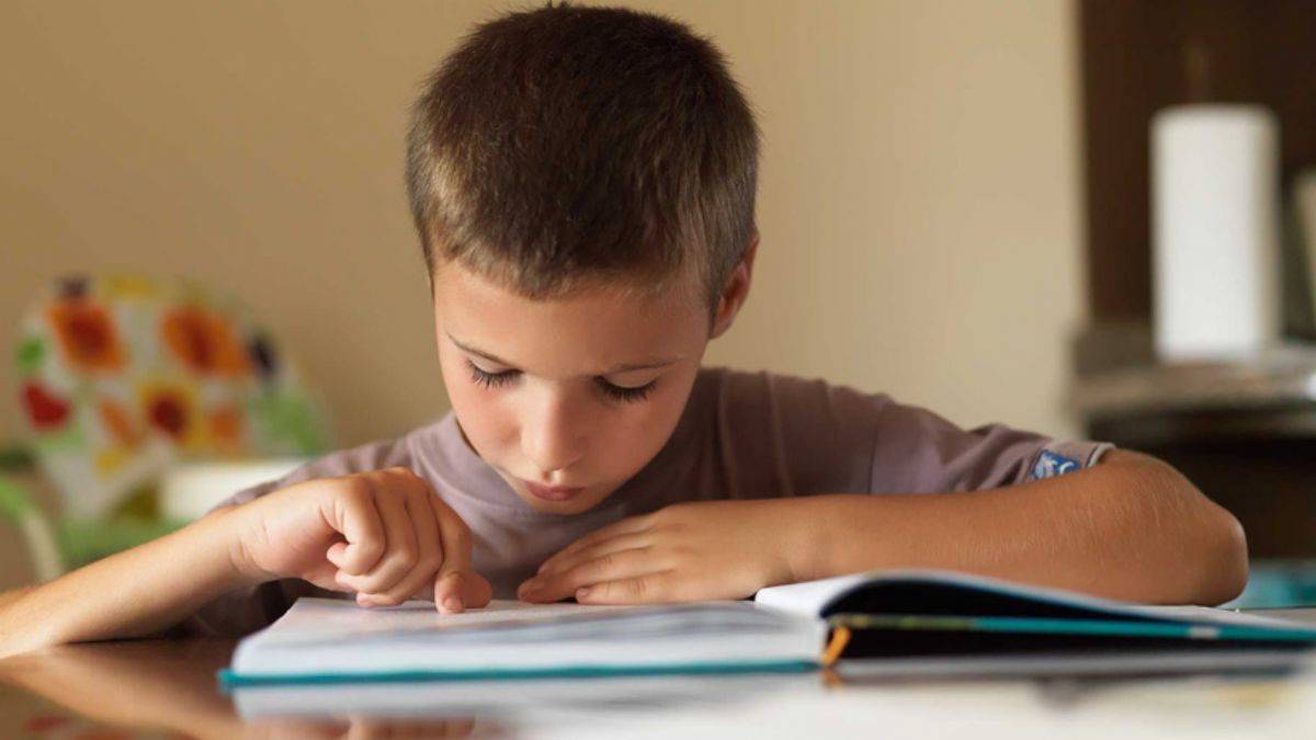 Çocukların okuma hızını artırmanın yolu: Harfler arasında fazla boşluk bırakın!