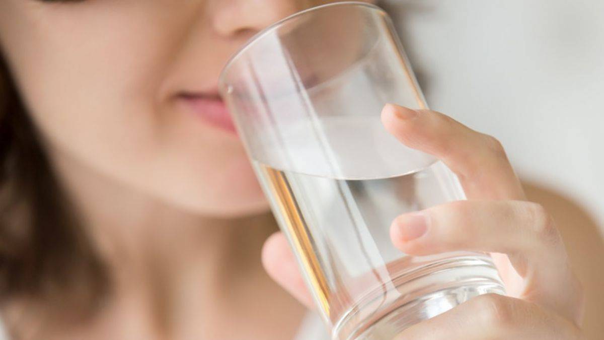 Zayıflamak istiyorsanız uyumadan önce su için