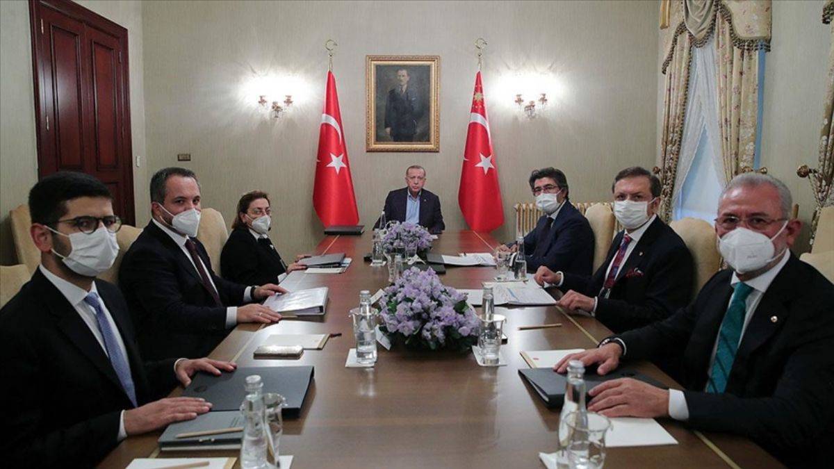 Erdoğan, Varlık Fonu toplantısına başkanlık etti