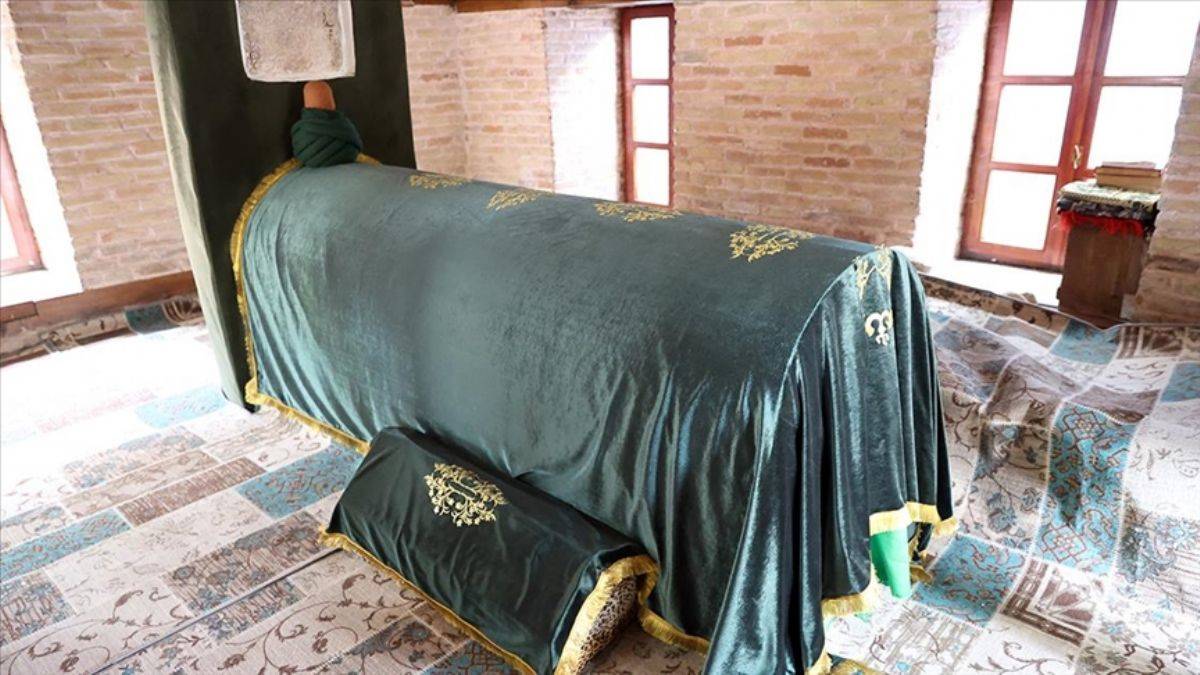 Kedi sevgisiyle bilinen 'Pisili Baba' yüzyıllardır dillerde