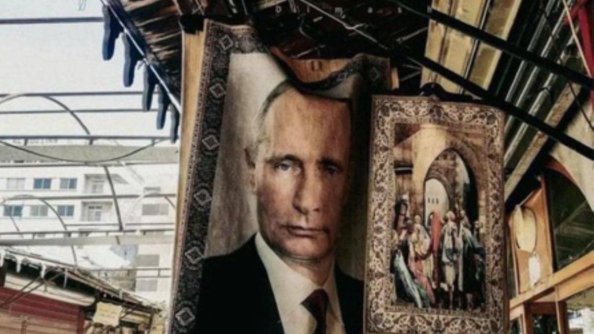 Şam'da Putin resimli seccade