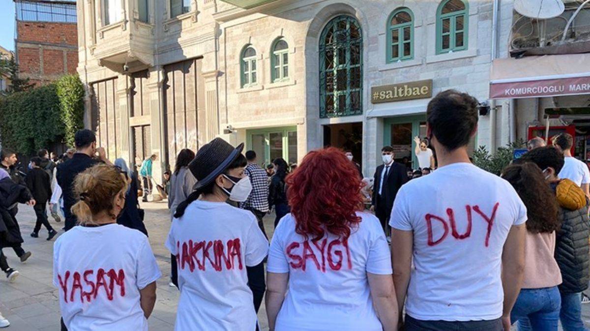 Nusret'in restoranı önünde ‘Vegan’ eylemi